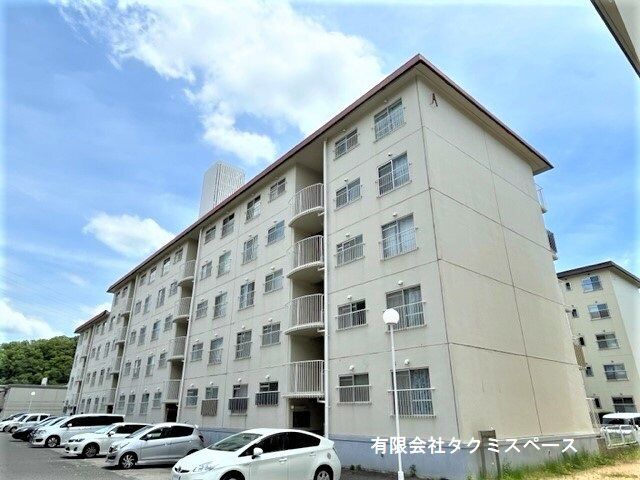 すずらん台コートの外観