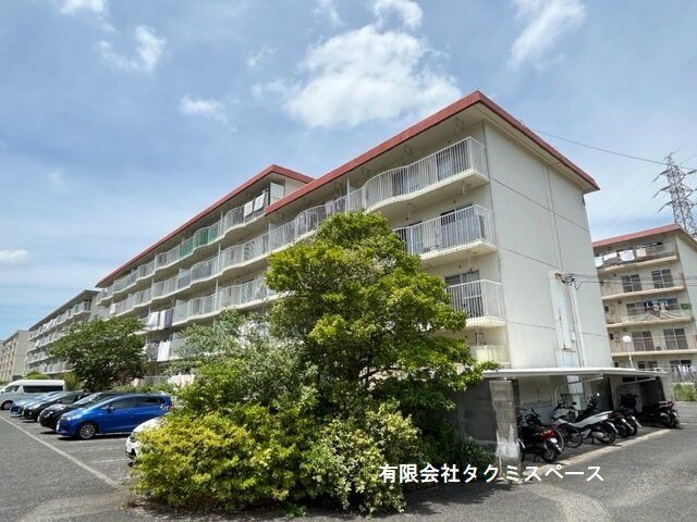 拡大写真:すずらん台コート 4階402の外観写真(昼)