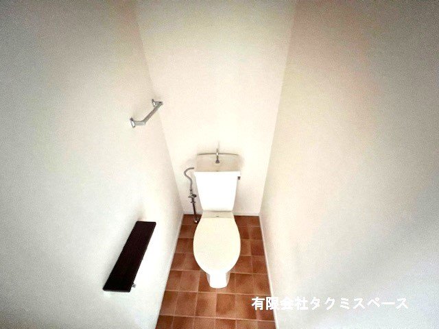 拡大写真:サンパーク鈴蘭 1階101のトイレ