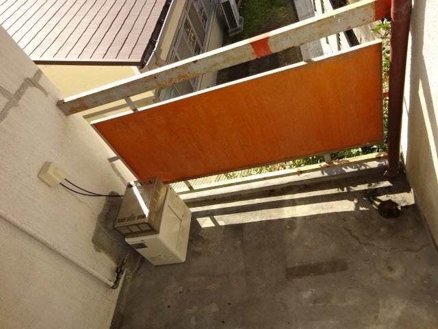 拡大写真：水無月荘 205のベランダ