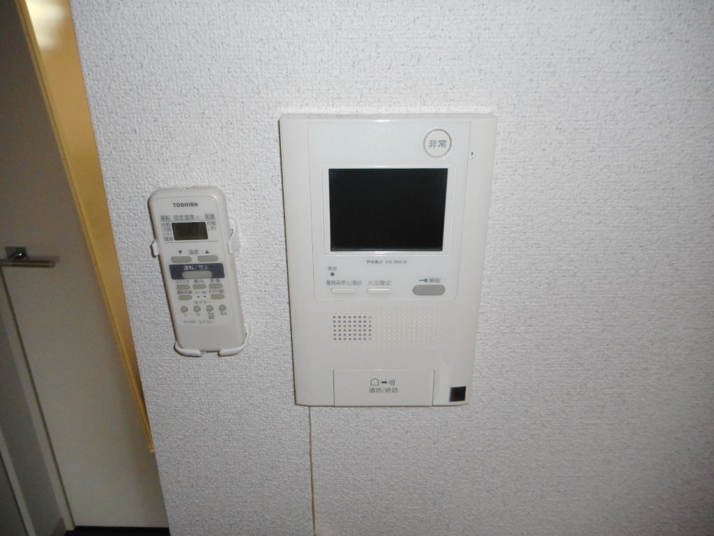 拡大写真：吹田市垂水町１丁目 9階902のモニターホン