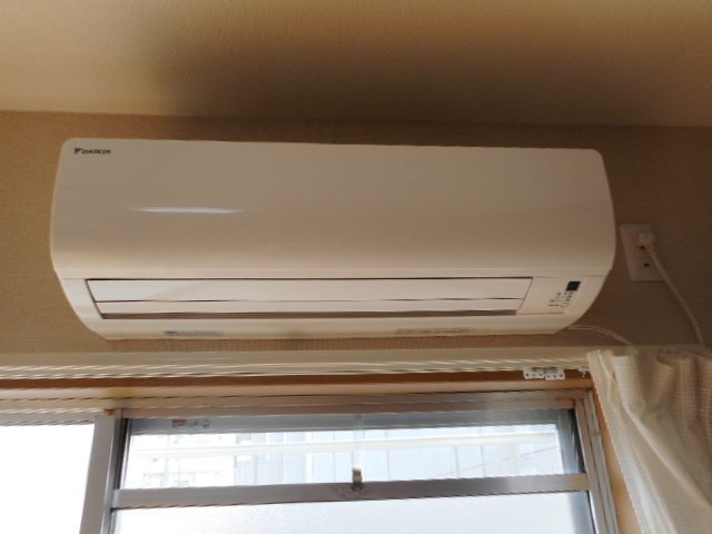 拡大写真：吹田市江坂町１丁目 3階313のエアコン