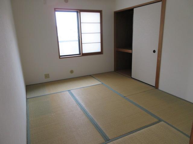 拡大写真：吹田市江坂町１丁目 3階304の寝室