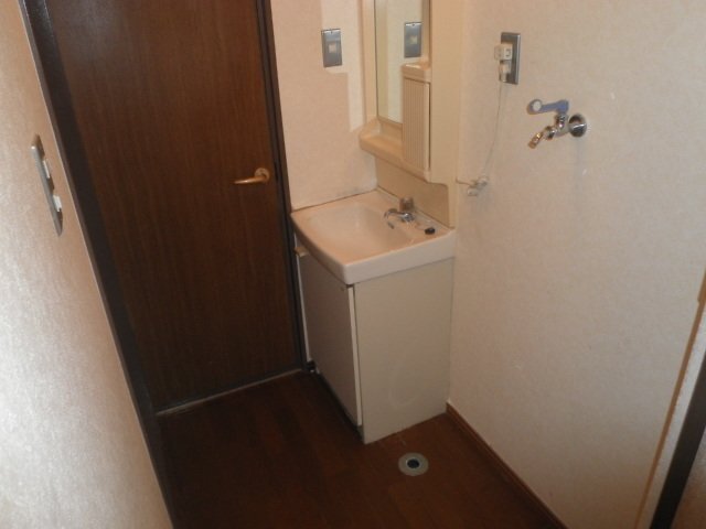 拡大写真:第一山本マンション 4階401の洗面