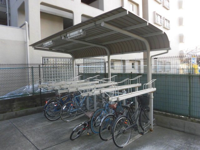 拡大写真：吹田市江坂町２丁目 4階402の共有部分