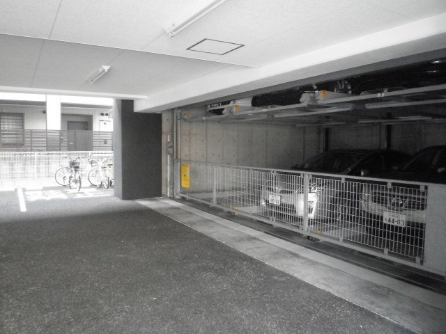 拡大写真：吹田市垂水町３丁目 10階1003の共有部分