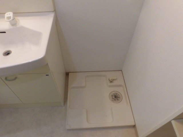 拡大写真：ドライバウム江坂 5階502の室内設備