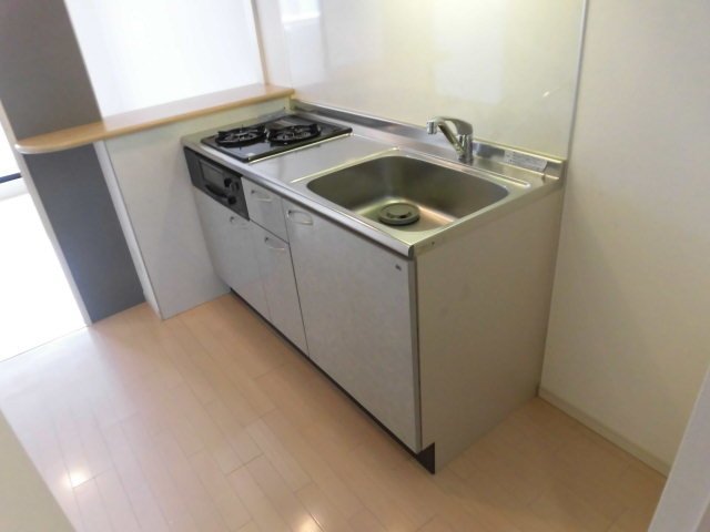 拡大写真：ドライバウム江坂 8階808のキッチン