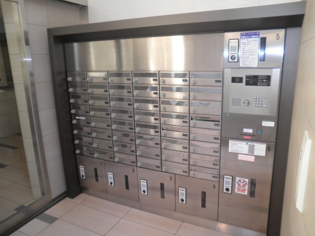 拡大写真：吹田市江坂町１丁目 2階205の共有部分