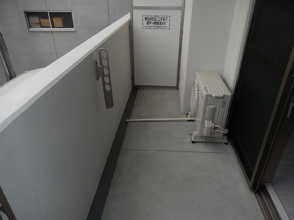拡大写真：吹田市南金田２丁目 3階302のベランダ