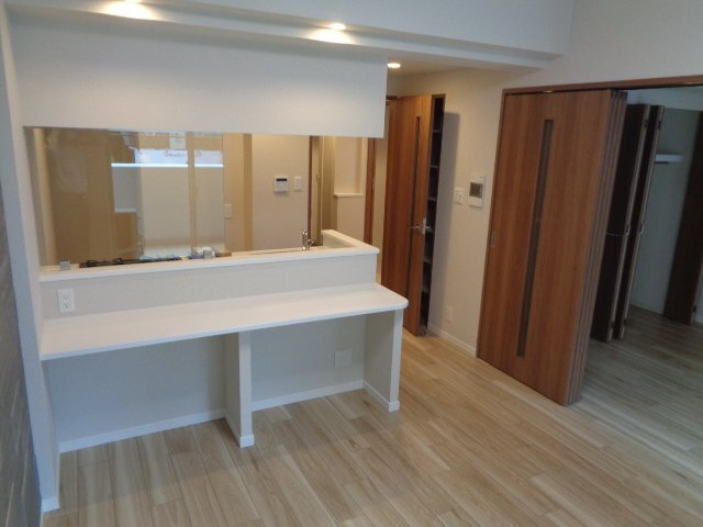 拡大写真：吹田市江坂町１丁目 5階503のキッチン