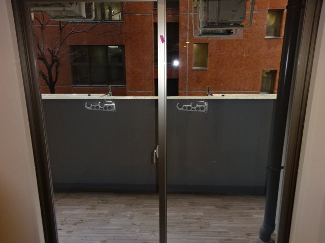 拡大写真：吹田市江坂町２丁目 12階1214のベランダ