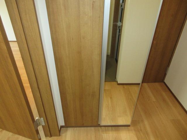 拡大写真：リオグランデ金田 101の玄関
