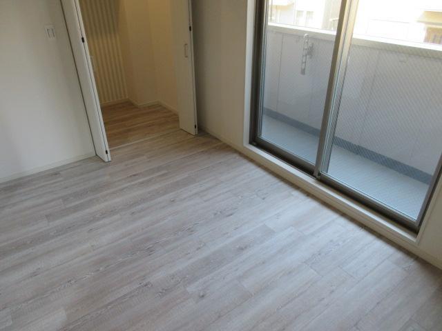 拡大写真：吹田市山手町２丁目 101の室内