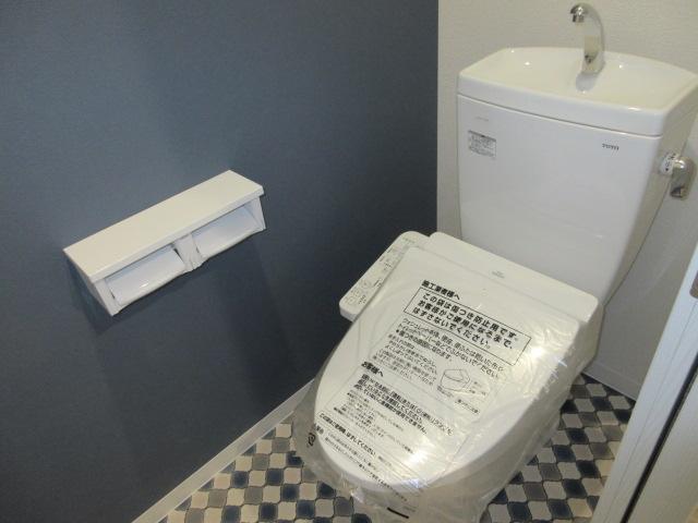 拡大写真：吹田市山手町２丁目 101のトイレ