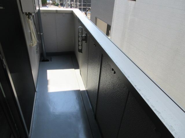 拡大写真：吹田市山手町２丁目 303のベランダ