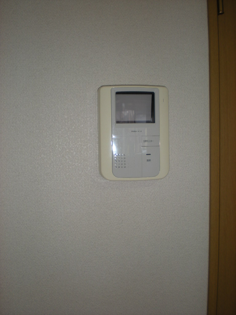 拡大写真：盛岡市夕顔瀬町 1階103のカメラ付インターホン