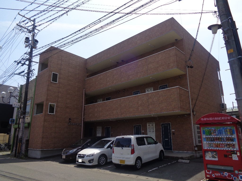 写真：盛岡市夕顔瀬町の外観