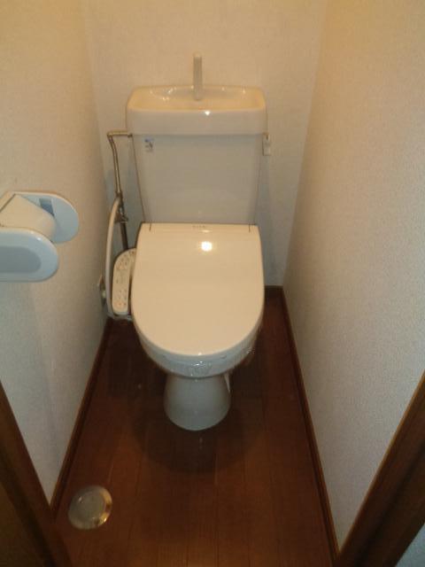 拡大写真：盛岡市上田２丁目 1階105のシャワー付トイレ