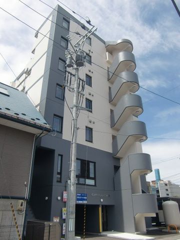 拡大写真：盛岡市中ノ橋通１丁目 6階606の外観写真（昼）