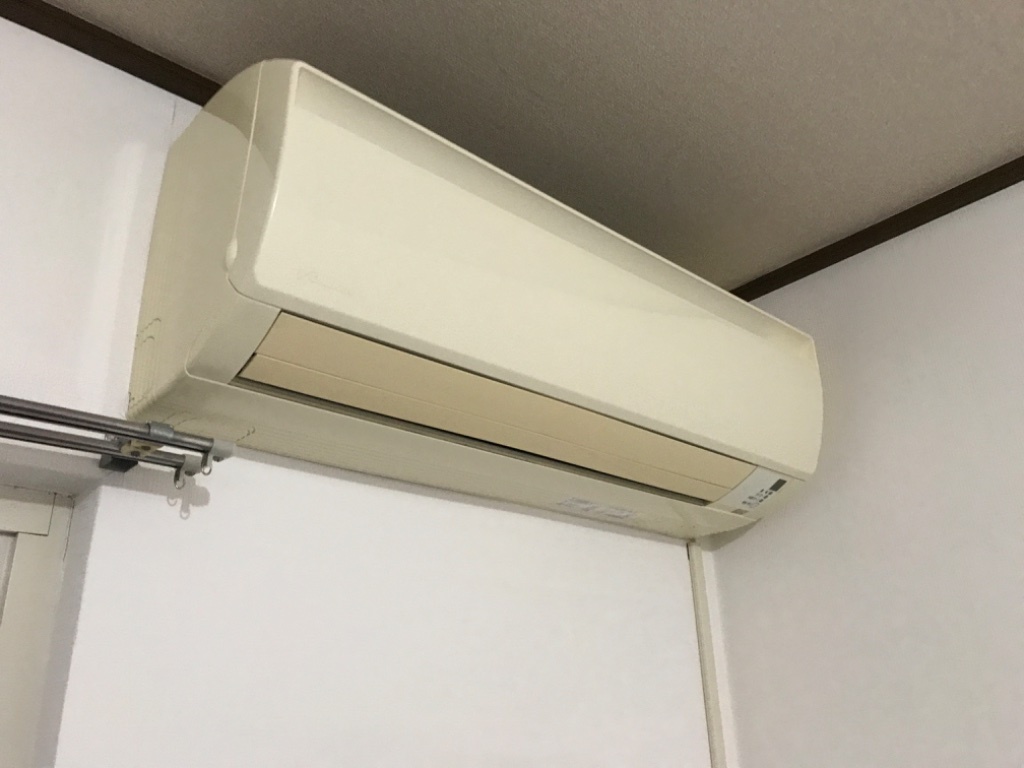 拡大写真:盛岡市前九年3丁目 1階101のエアコン