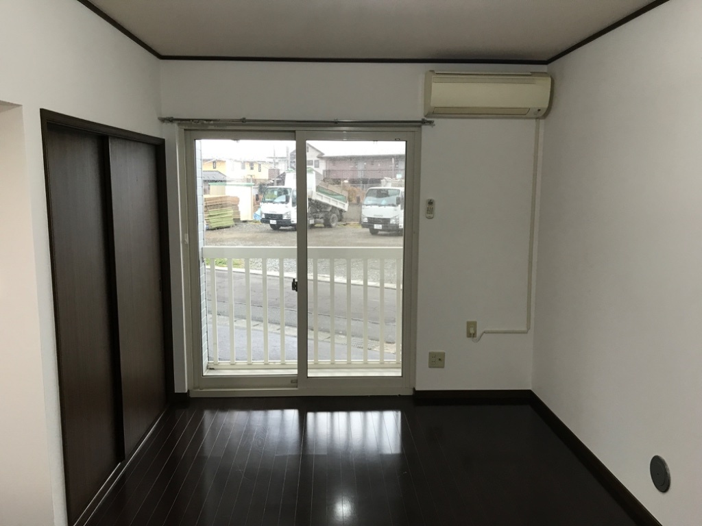 拡大写真:盛岡市前九年3丁目 1階101のリビング