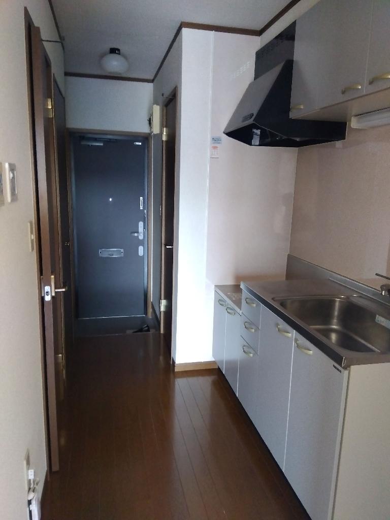 拡大写真:盛岡市北天昌寺町 2階202のキッチン