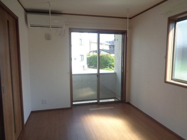 拡大写真：盛岡市東中野字見石 1階101のＬＤＫ