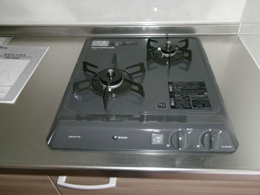拡大写真：盛岡市梨木町 1階105の２口ガスコンロ