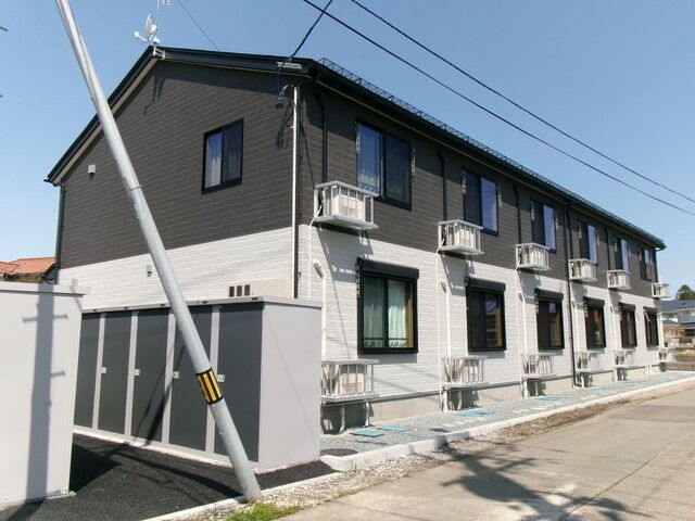 拡大写真：盛岡市梨木町 1階105の外観写真（昼）