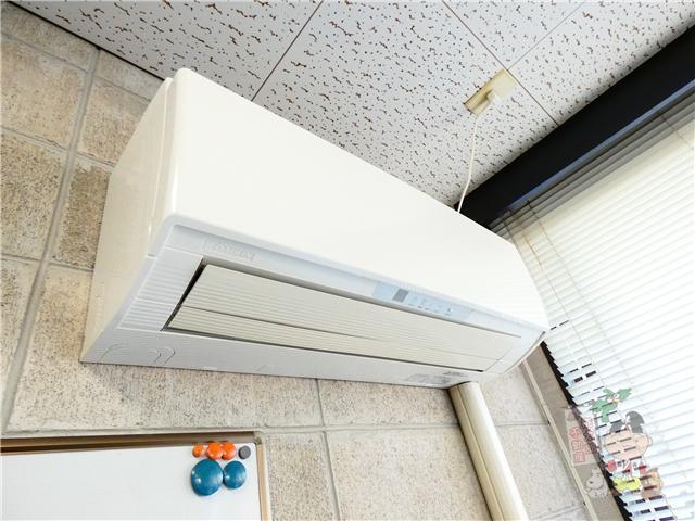拡大写真:センチュリー富田町 4階403のエアコン