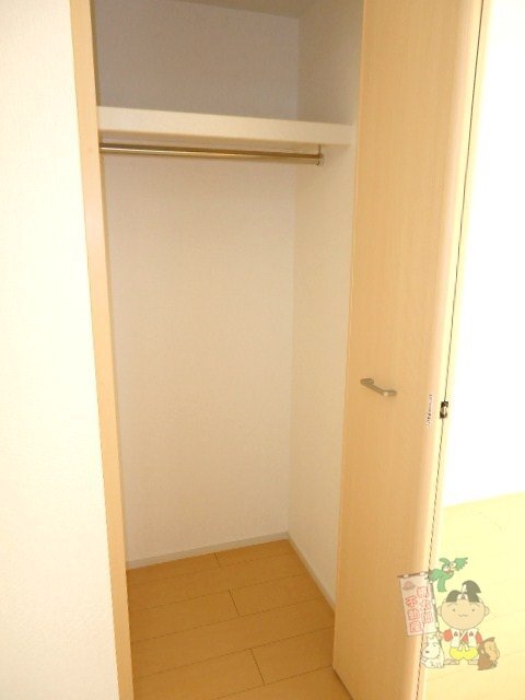 拡大写真:ジュネス小林 2階2のクローゼット