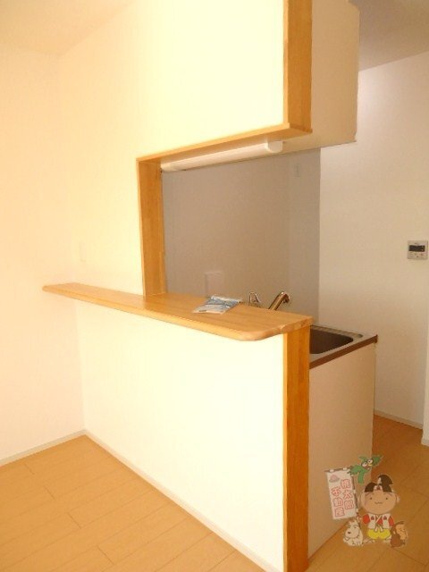 拡大写真:ジュネス小林 2階2のカウンターキッチン
