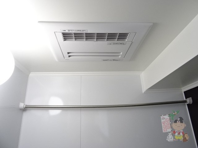 拡大写真:MiRiA大供 5階01の浴室乾燥機