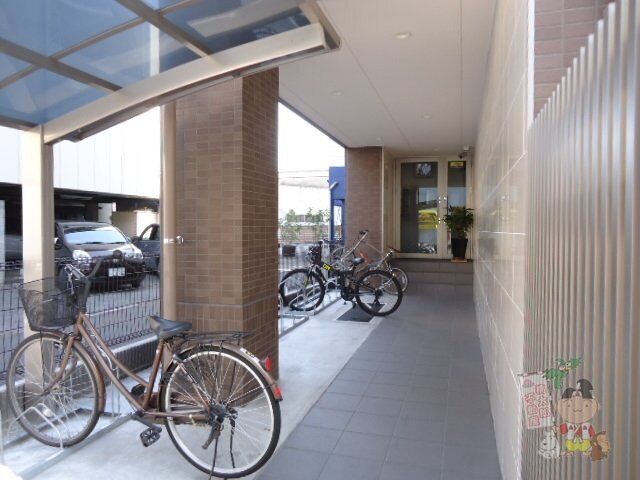 拡大写真:MiRiA大供 5階01の外観写真(昼)