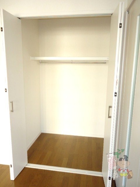拡大写真:エルベ瓦町 5階03の収納