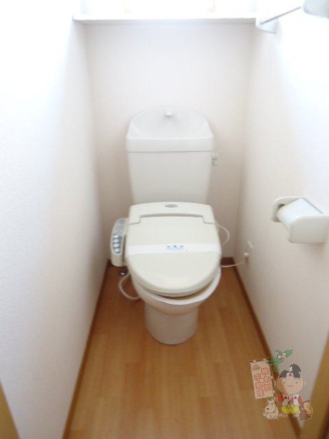 拡大写真:リースランド今 A 1階102のトイレ