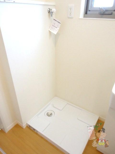 拡大写真:中山邸 1階Bの洗濯機置場