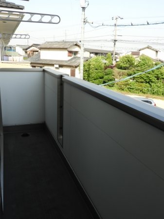 拡大写真:グレイスホーム A 1階1のベランダ