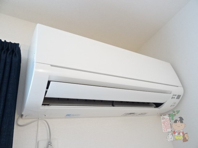 拡大写真:イヴェール 1階1のエアコン