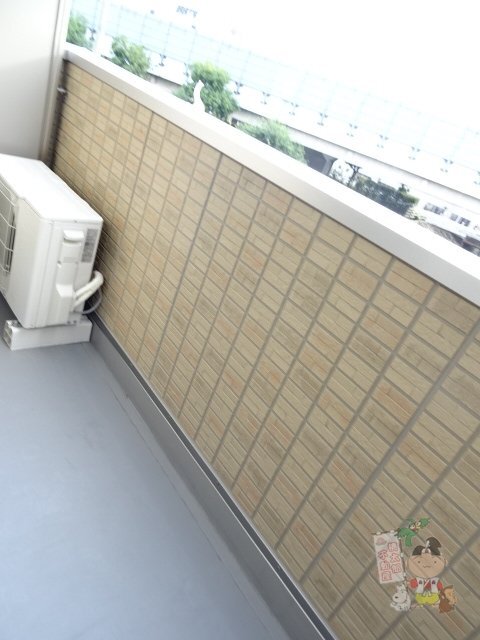 拡大写真:Merveille B 3階05のベランダ