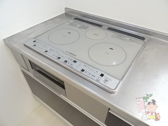 拡大写真:エパル三門 1階106のIHクッキングヒーター