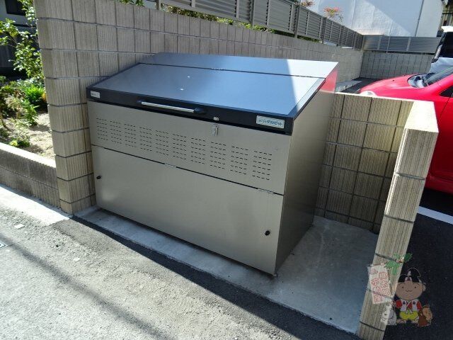 拡大写真:エパル三門 1階106の外観写真(昼)