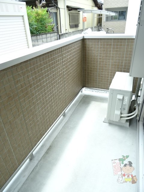 拡大写真:アルシオネ岡山駅西 1階01のベランダ