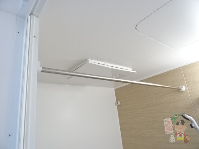 拡大写真:アルシオネ岡山駅西 1階01の浴室乾燥機