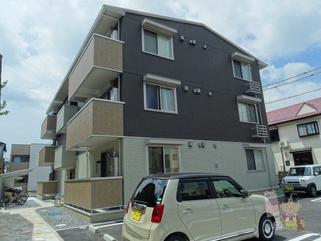アルシオネ岡山駅西の外観