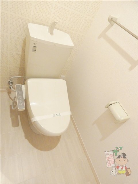 拡大写真:Ville Soleil 2階01のシャワー付トイレ