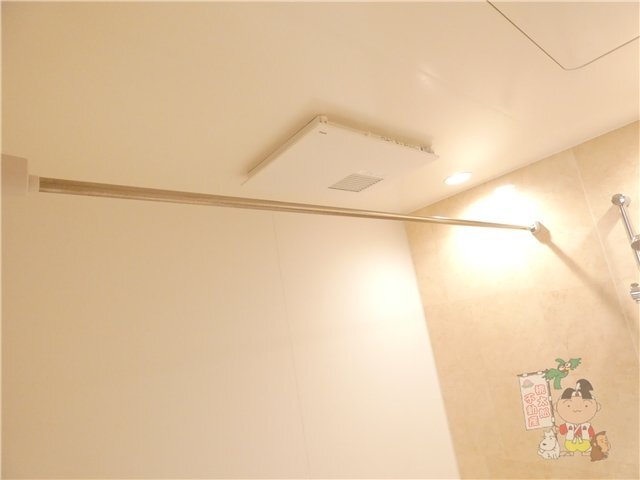 拡大写真:Ville Soleil 2階01の浴室乾燥機