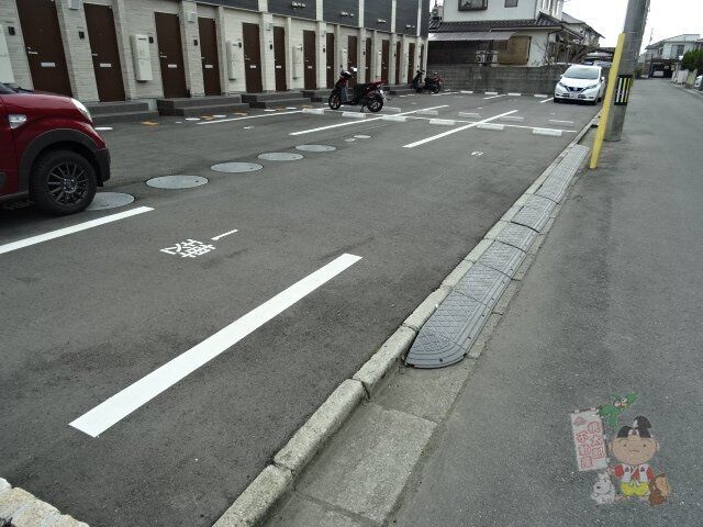 拡大写真:Crest(クレスト) 2階2の外観写真(昼)