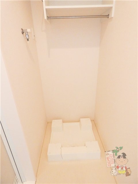拡大写真:サニーフラット西市 A 1階01の洗濯機置場
